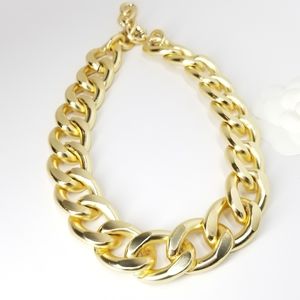 NEW Chunky Chain Choker Necklace